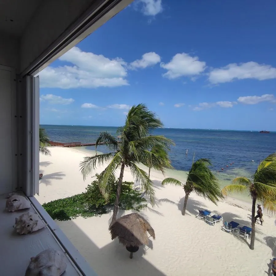 Bella Beach Condo Vacation 2 Bedrooms Cancun