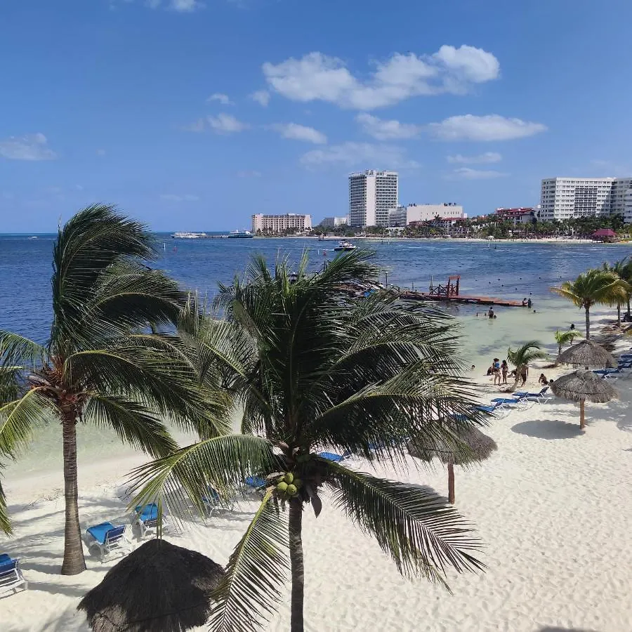 Bella Beach Condo Vacation 2 Bedrooms Cancun
