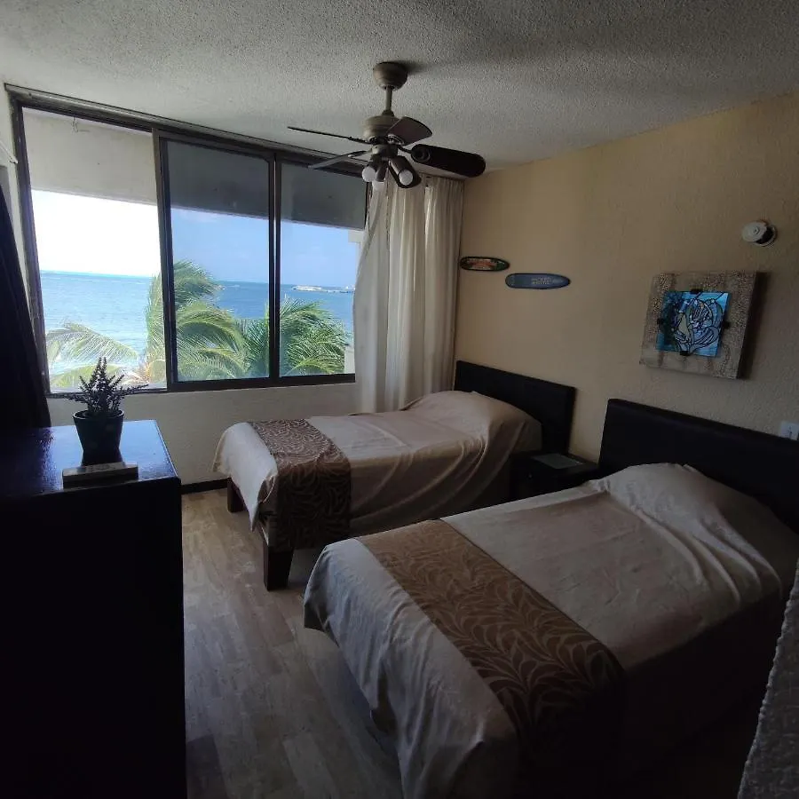 Bella Beach Condo Vacation 2 Bedrooms Cancun 0*,  Mexico