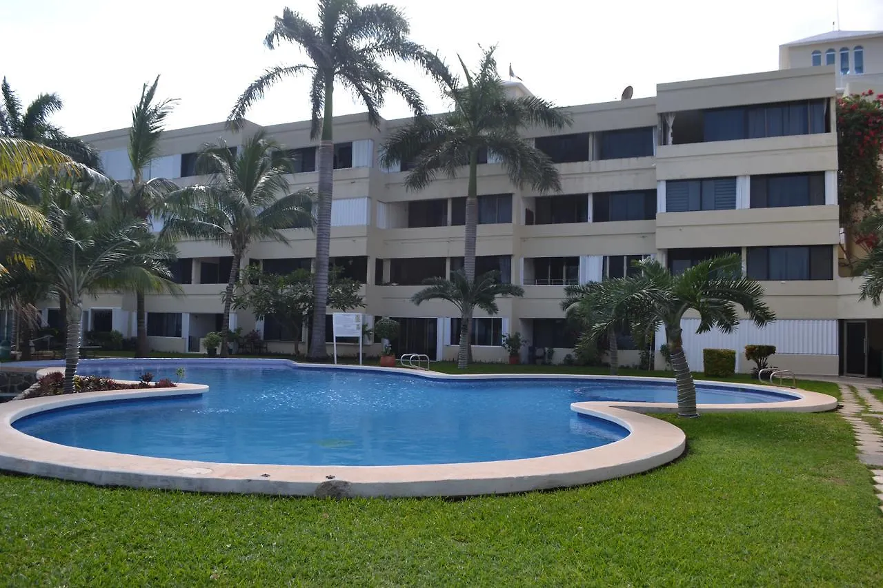 Apartment Bella Beach Condo Vacation 2 Bedrooms Cancun