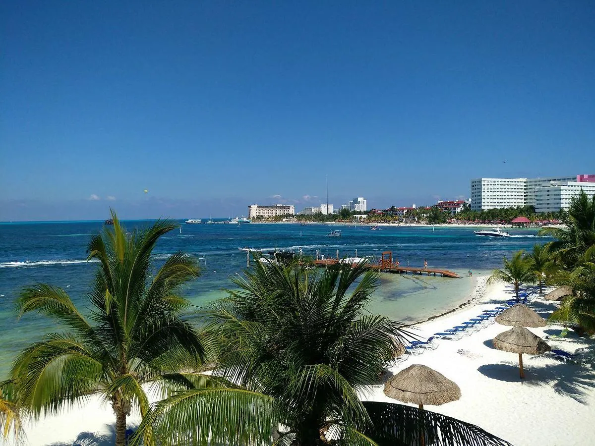 Bella Beach Condo Vacation 2 Bedrooms Cancun