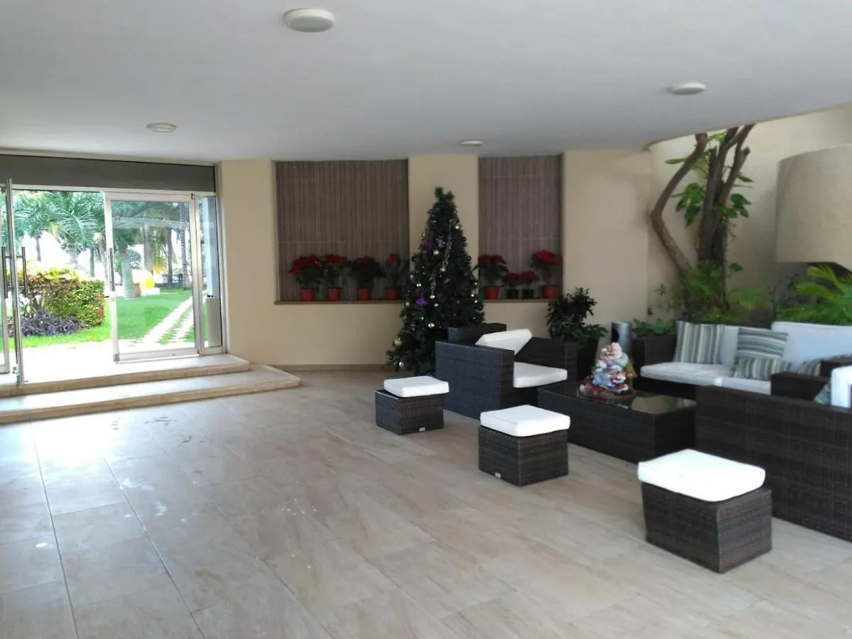 Bella Beach Condo Vacation 2 Bedrooms Cancun 0*,  Mexico
