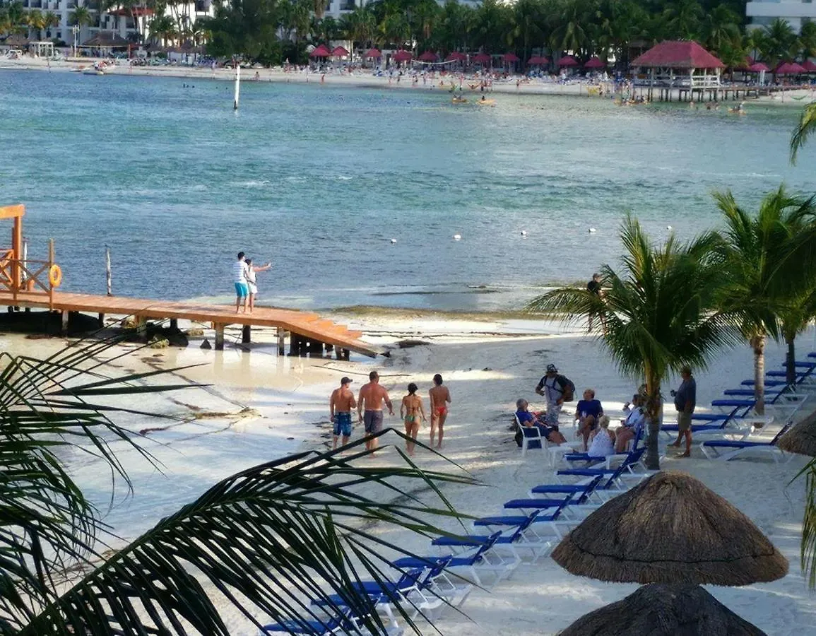 Bella Beach Condo Vacation 2 Bedrooms Cancun